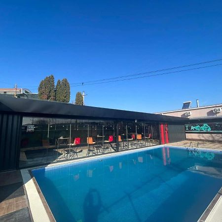 Apartamento Astoria Luxe Kumanovo Exterior foto